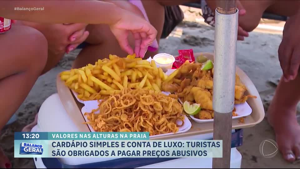 Preços abusivos em praias brasileiras deixam turistas indignados