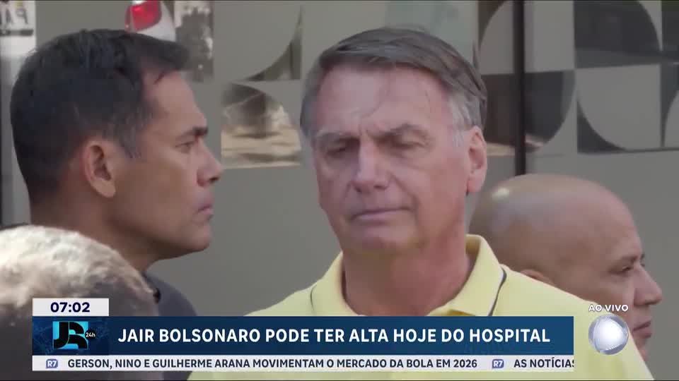 Bolsonaro passa por avaliação e pode receber alta após oito dias de internação