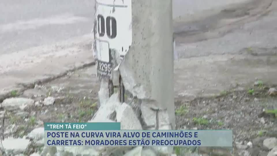 Moradores denunciam risco de queda de poste em bairro de Contagem (MG)