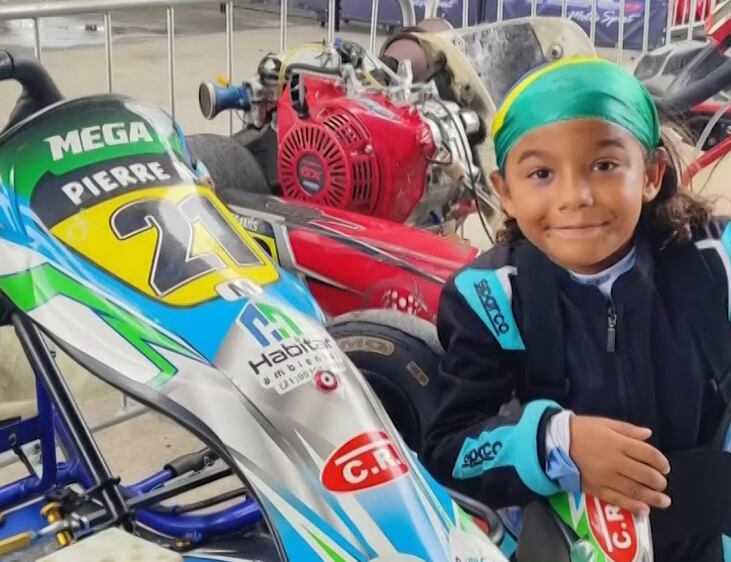 Menino de 8 anos coleciona títulos no kart e é chamado para competir na Itália