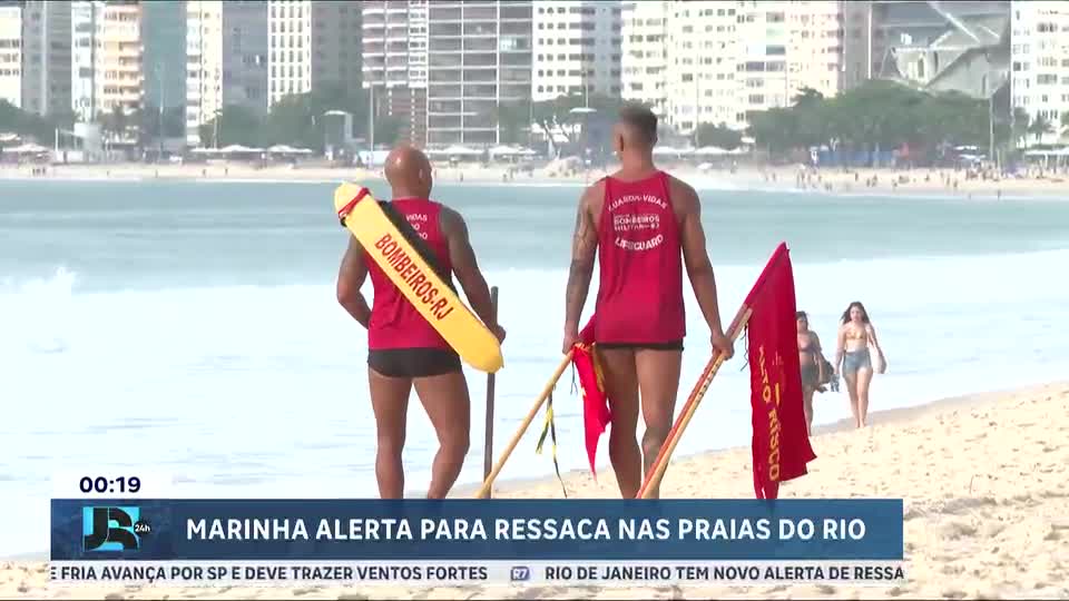 Marinha emite alerta de ressaca nas praias do Rio de Janeiro