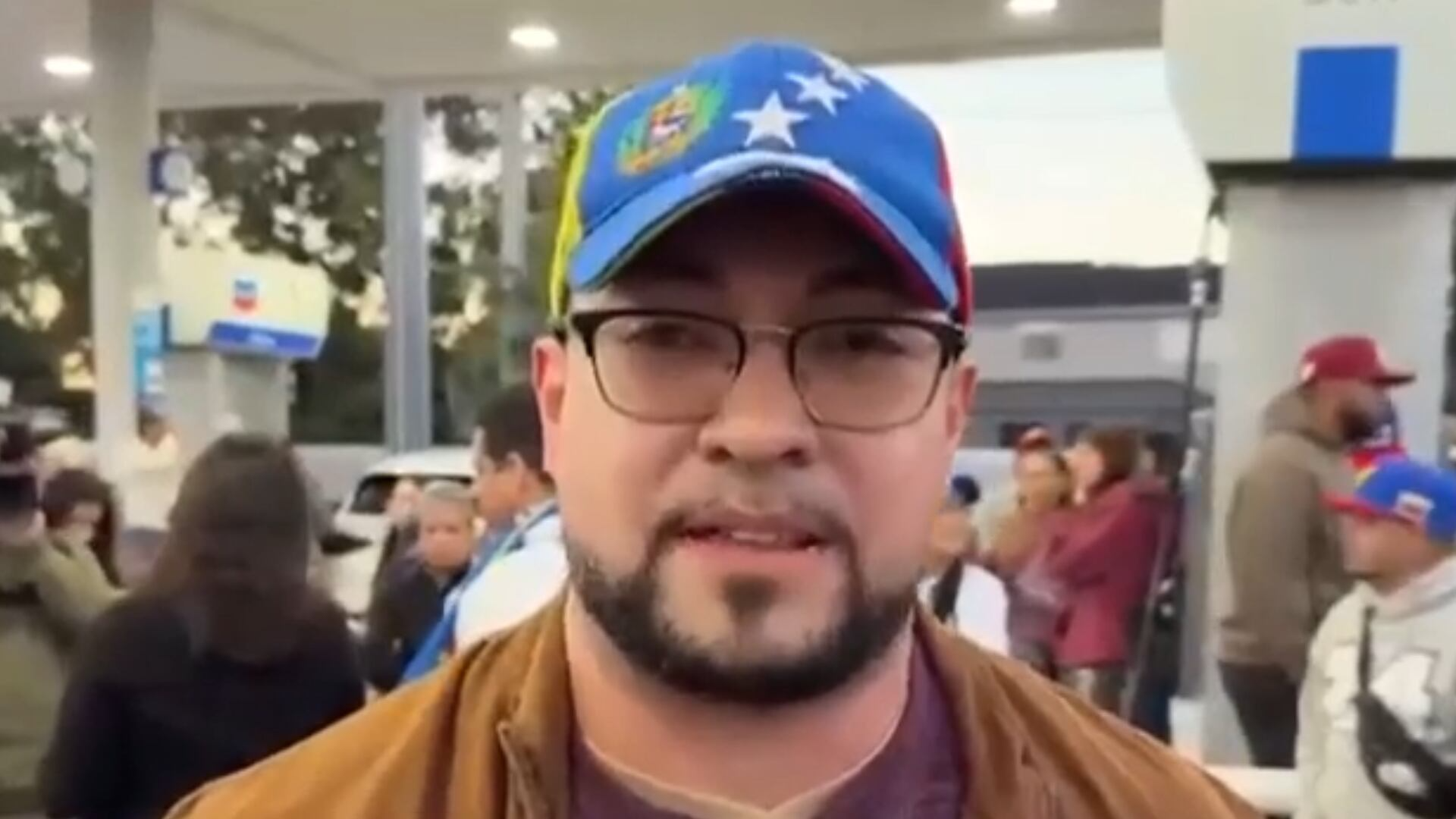 Venezuelanos comemoram prisão de Nicolás Maduro