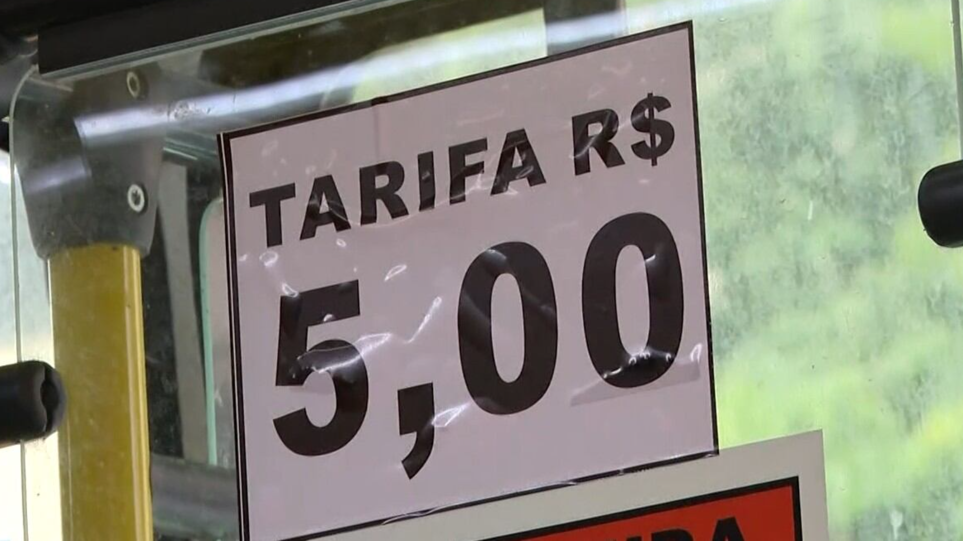 Passageiros reclamam após tarifa dos transportes municipais do Rio subir para R$ 5