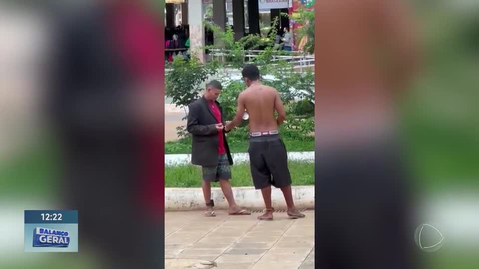 Polícia prende suspeito de tráfico de drogas no Setor Comercial Sul, em Brasília