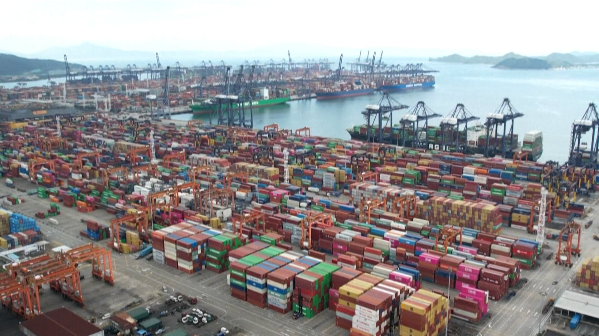 Banco Central da China diz que vai reduzir taxa de juros