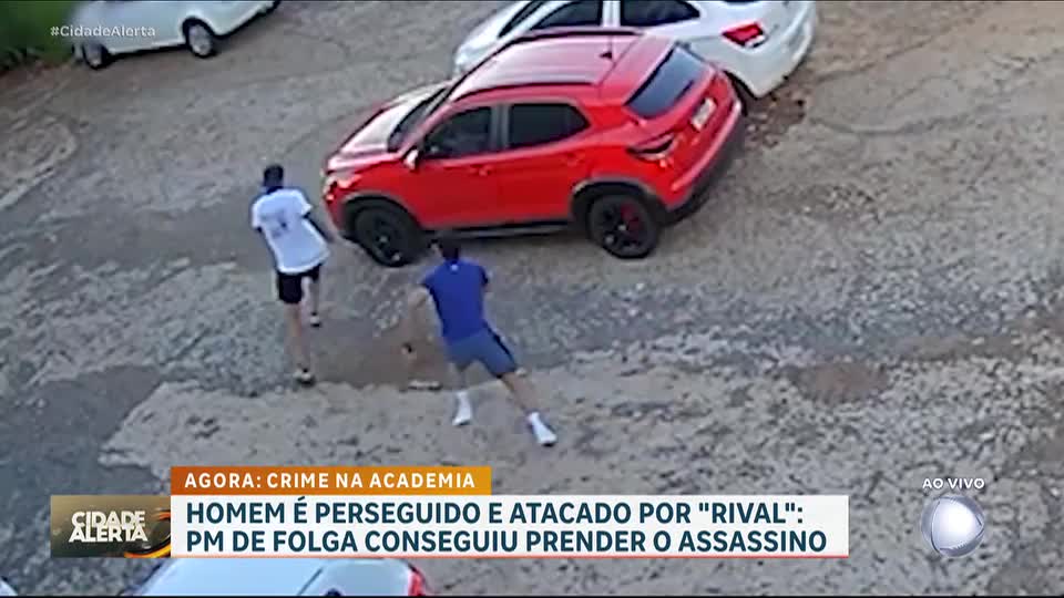 Homem mata 'rival' a facadas em academia e é preso por PM de folga