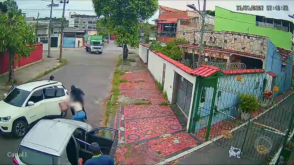 Vídeo: funcionários de empresa são sequestrados no Rio de Janeiro