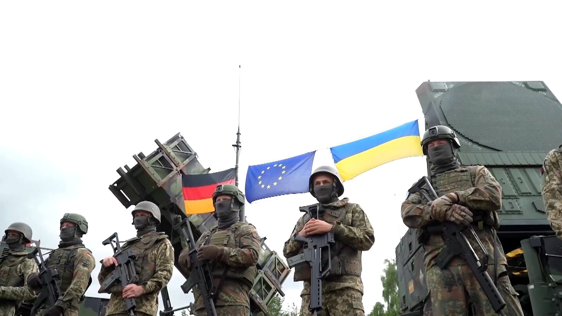 Países europeus trabalham em plano de resposta aos EUA