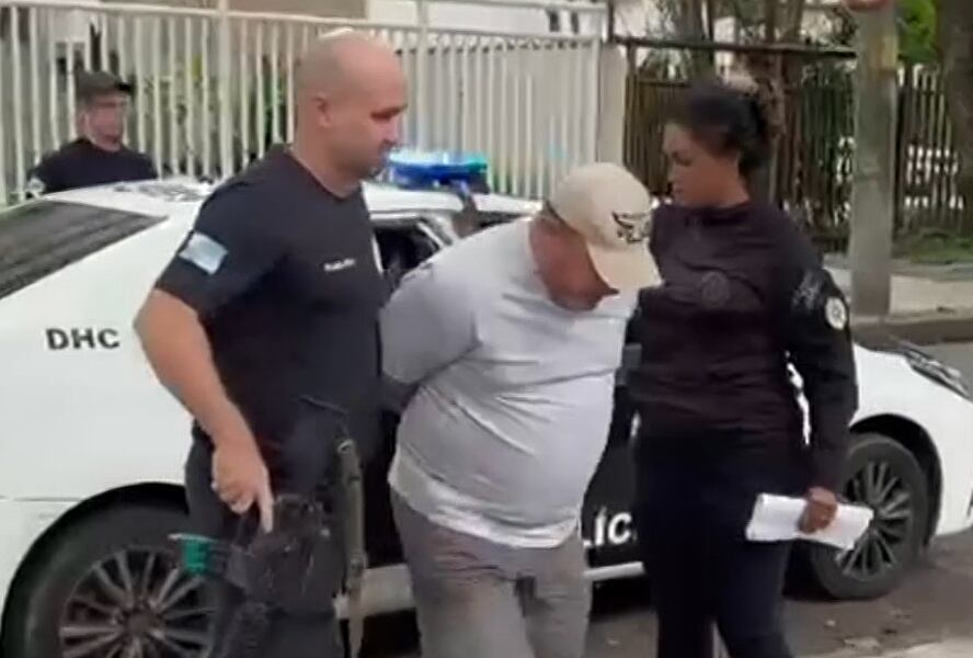 Preso, ex-chefe da segurança do bicheiro Rogério Andrade é acusado de comandar 'exército paralelo'