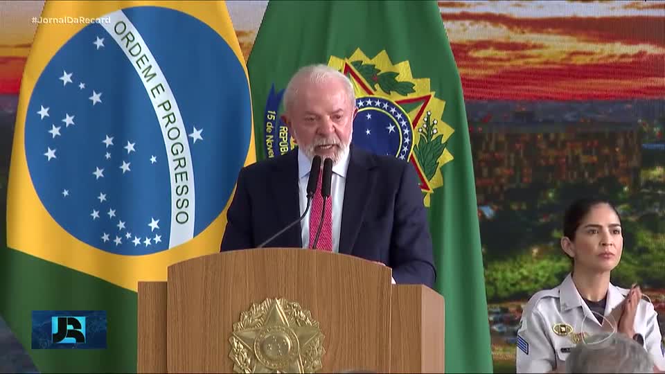 Lula veta integralmente projeto que reduz penas dos condenados pela tentativa de golpe de Estado