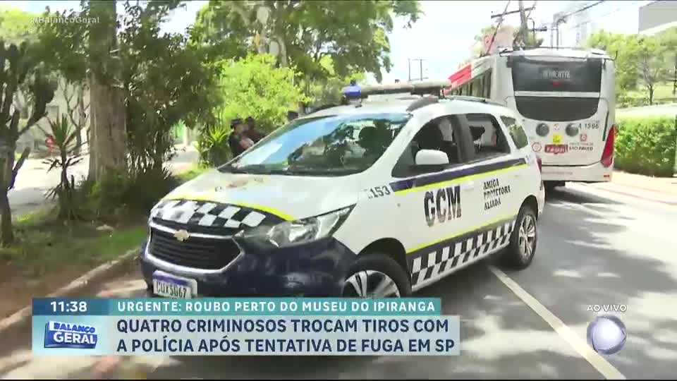 Quatro criminosos trocam tiros com a polícia após tentativa de fuga em SP