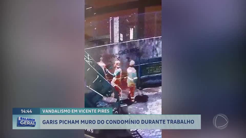 Câmeras de segurança flagram garis pichando muro em Vicente Pires (DF)