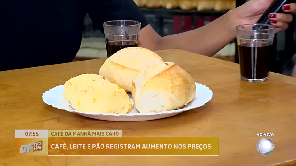 Café, leite e pão de queijo: como a alta nos preços afeta o dia a dia de famílias brasileiras