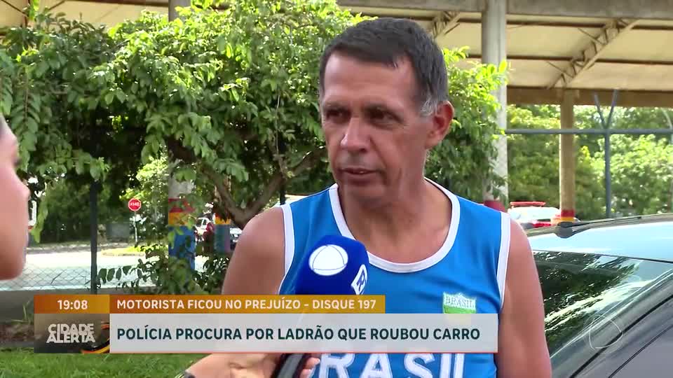 Polícia procura por homem que roubou carro no Itapoã (DF)