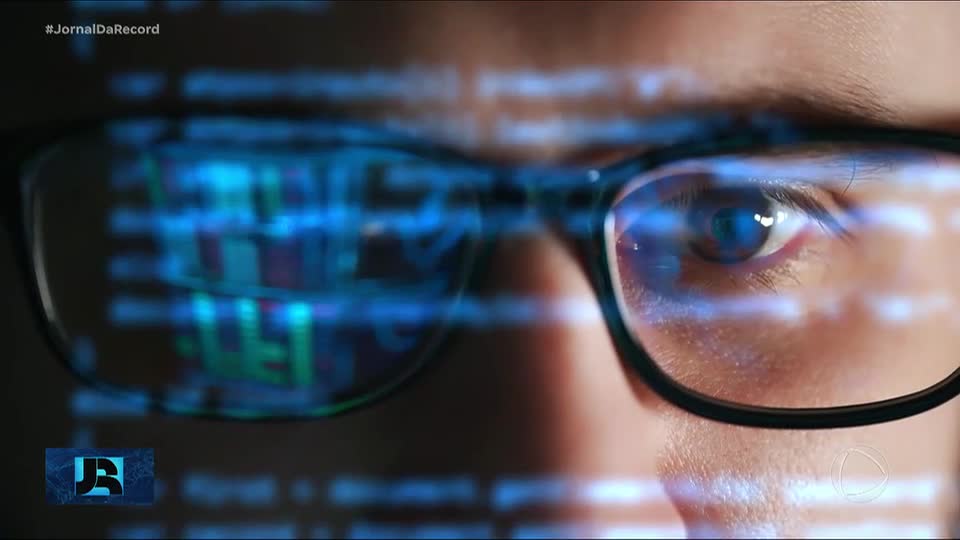 Criminosos usam IA para modificar a foto de pessoas