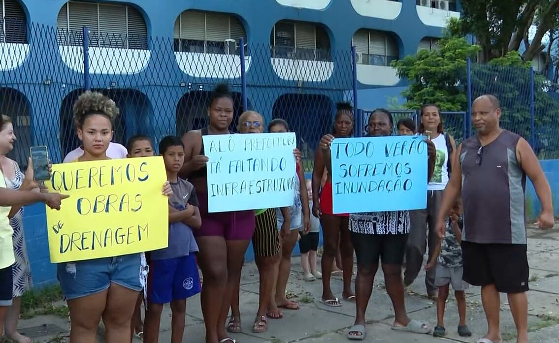 Moradores temem novos alagamentos após temporal causar prejuízos em diversas regiões do RJ