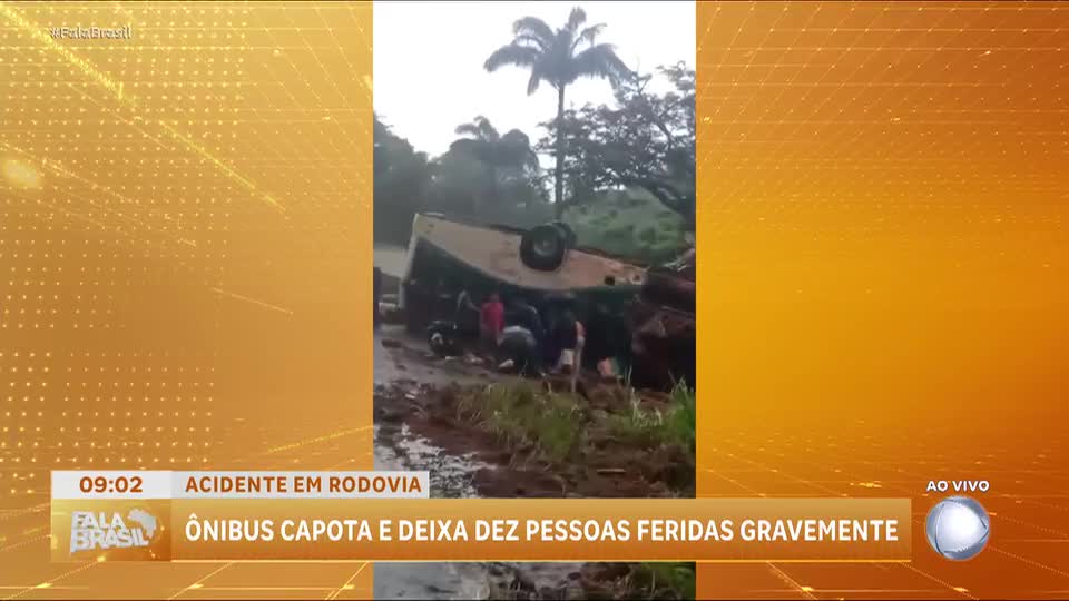 Ônibus capota e deixa dez pessoas gravemente feridas em Itaperuna (RJ)