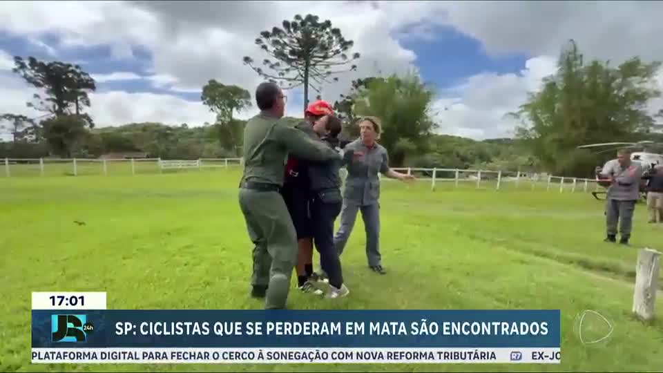 Bombeiros encontram ciclistas que estavam desaparecidos há quase uma semana na serra do mar, em SP