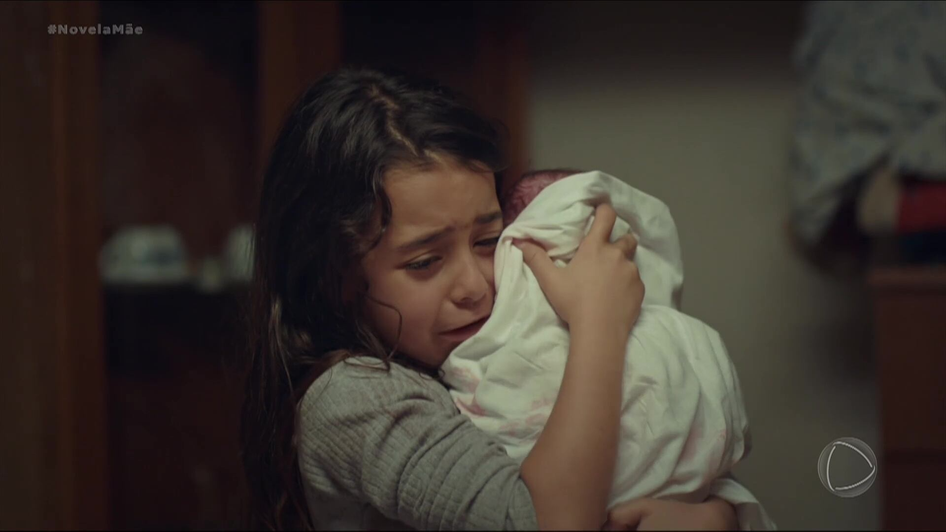 Emocionante! Hasan sobrevive ao ser pego no colo por Melek | Mãe