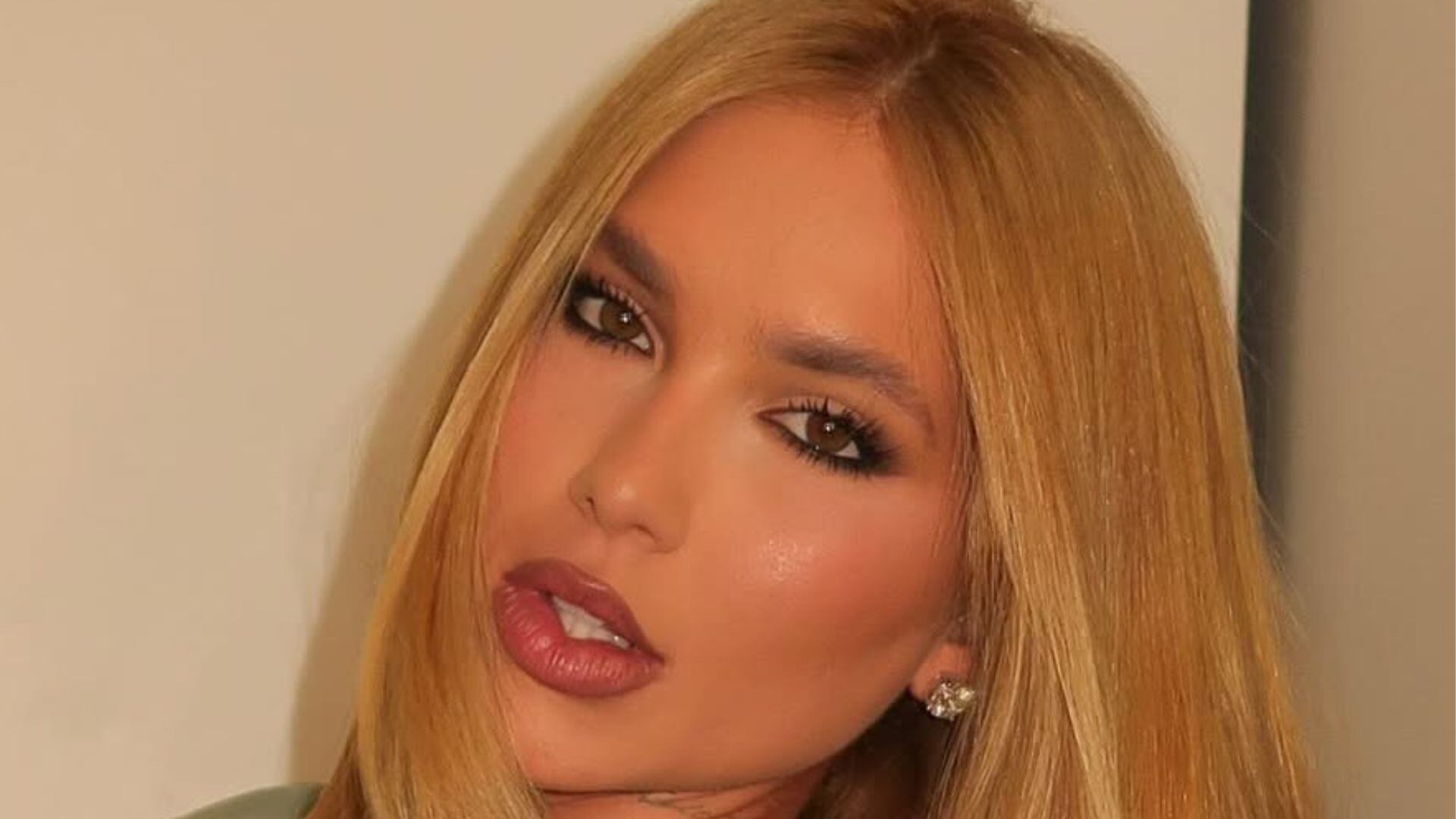 Virgínia recebe críticas por ficar pouco tempo com a mãe: ‘Coração de gelo’