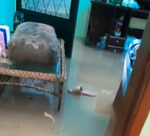 Forte chuva causa grandes alagamentos e prejuízos aos moradores de Itaguaí (RJ)