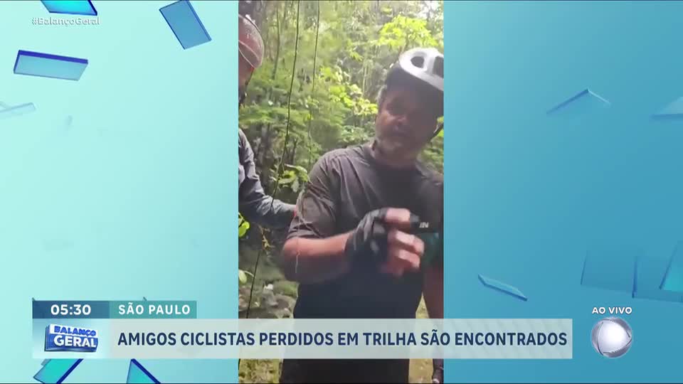 Imagens mostram resgate de amigos ciclistas que ficaram seis dias perdidos em mata na Serra do Mar