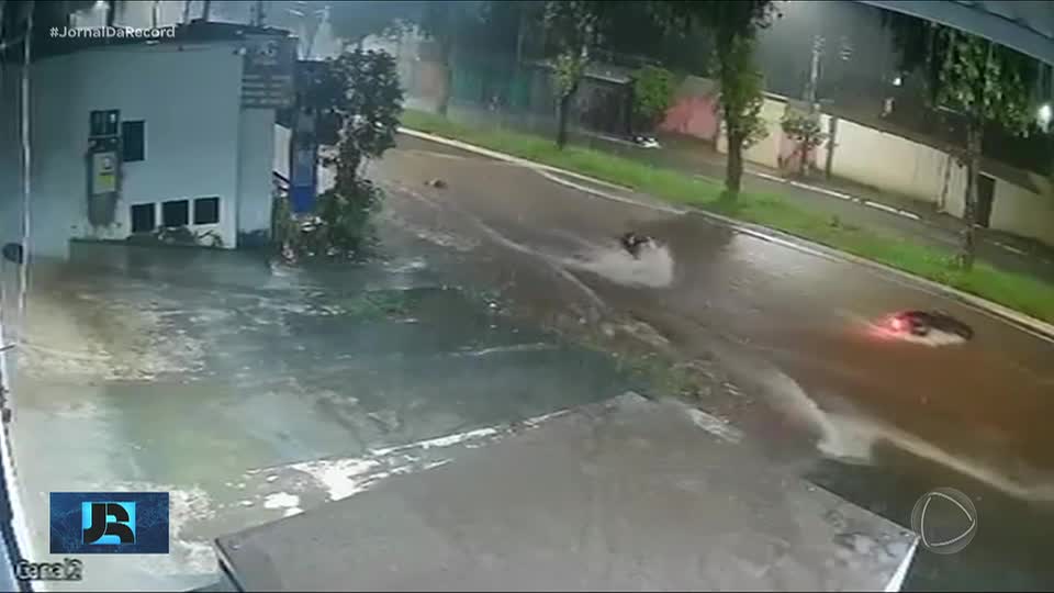 Defesa Civil de Goiás segue em alerta para risco de novas tempestades