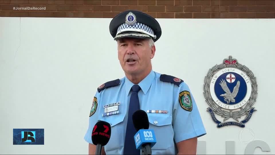 Autoridades procuram por homem que matou a tiros três pessoas na Austrália