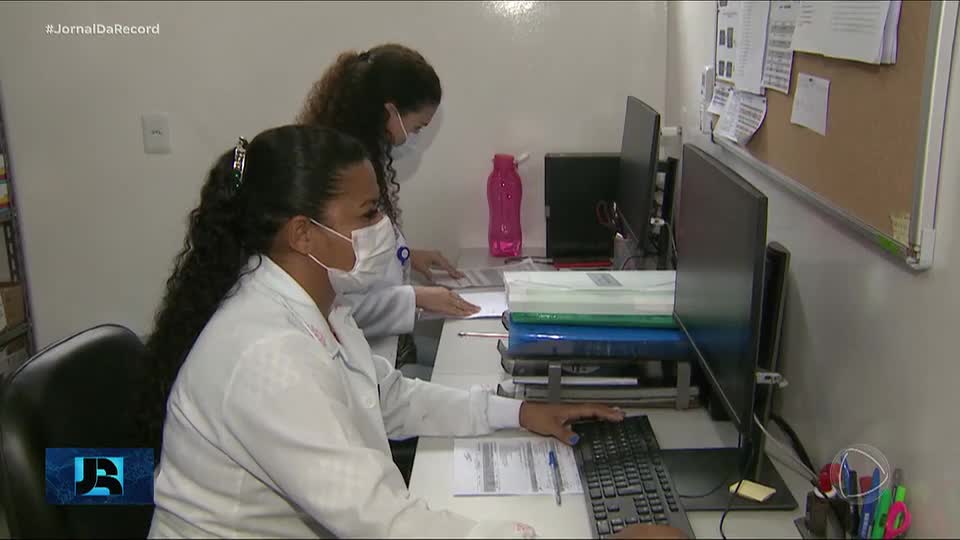 Cofen publica resolução que autoriza enfermeiros a prescreverem medicamentos de venda controlada