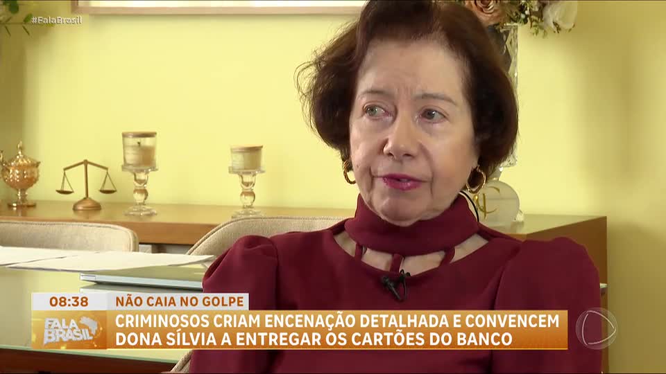 Caí no Golpe: Idosa perde R$ 100 mil em golpe envolvendo cartões de crédito