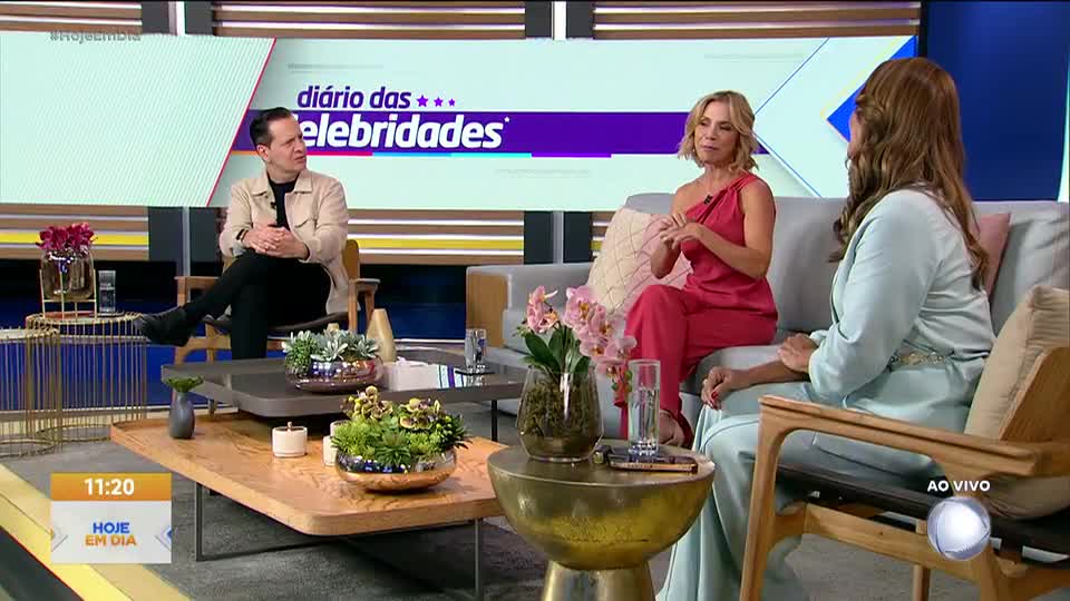 Assista à íntegra do Diário das Celebridades desta sexta-feira (23)