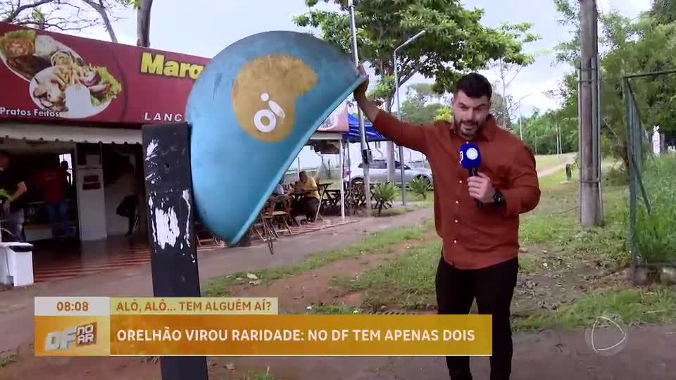 Orelhão virou raridade: no DF tem apenas dois