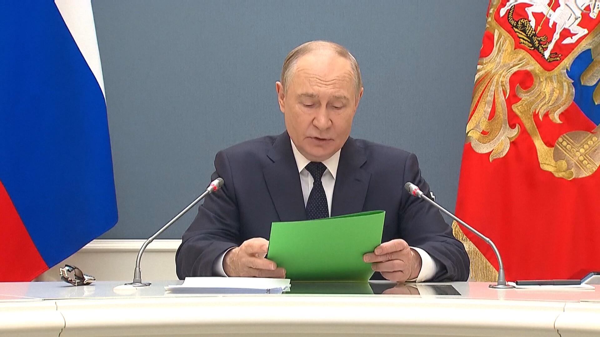 EUA, Rússia e Ucrânia fazem reunião para debater paz