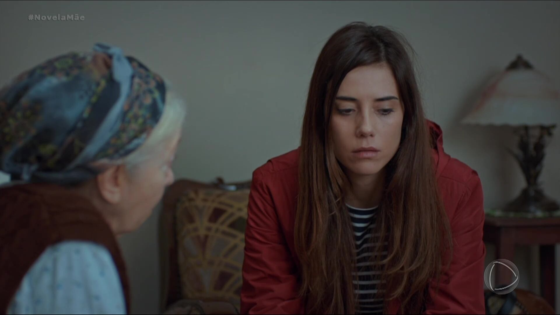 Dona Zeynep defende Gönül: 'Ela só soube da Turna há pouco tempo' | Mãe