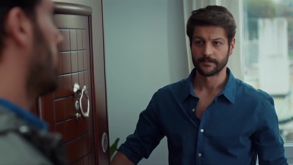 Sinan teme que a verdade venha à tona para Zeynep | Mãe