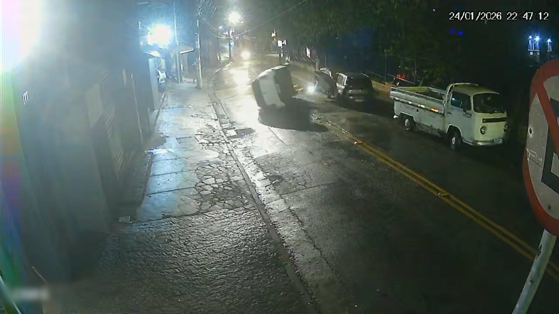 Motorista com sinais de embriaguez provoca acidente em São Paulo