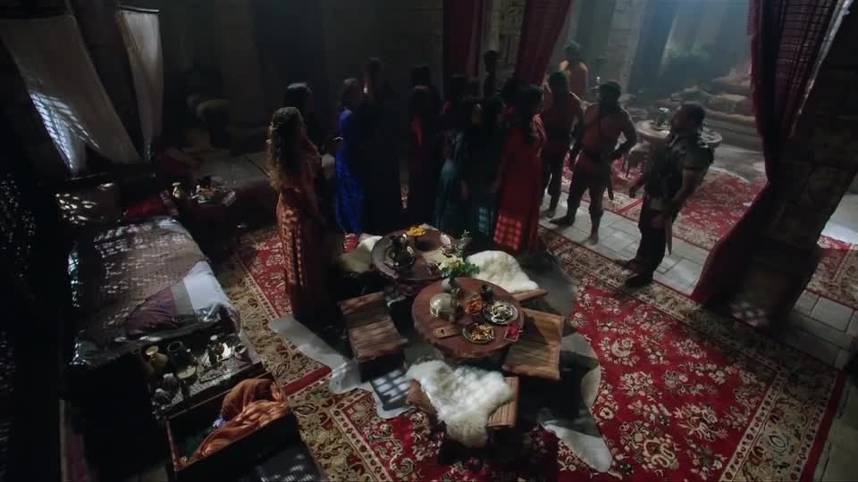 Guardas levam mulheres de Davi à força a mando de Absalão | Reis