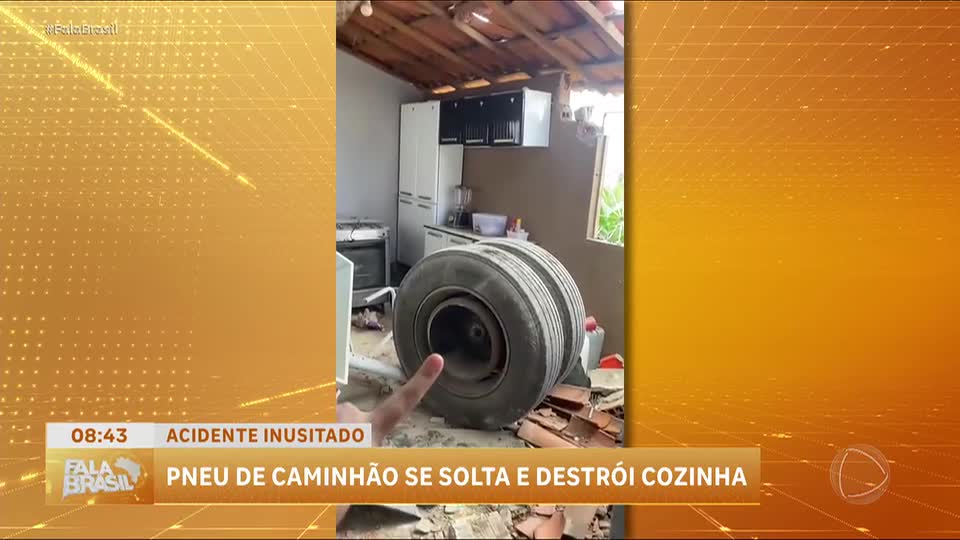 Pneu de caminhão se solta e destrói cozinha em Morada Nova (CE)
