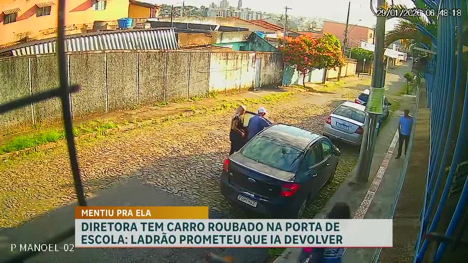 Diretora tem carro roubado na porta de escola em Belo Horizonte 