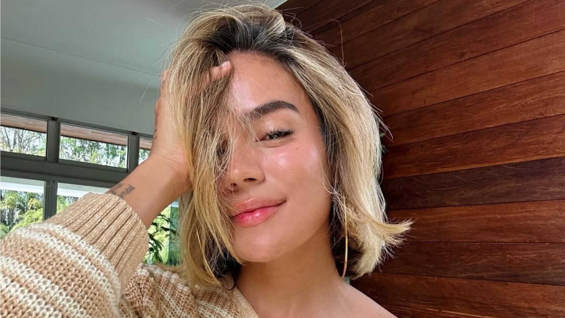 Karol G paga conta de todos os clientes em restaurante de luxo na Colômbia