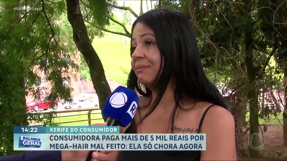 Xerife do Consumidor: Mulher paga R$ 5.000 por megahair mal feito e quer dinheiro de volta