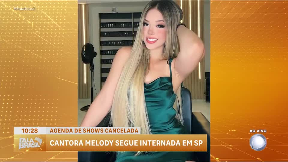 Cantora Melody é internada em São Paulo com infecção estomacal
