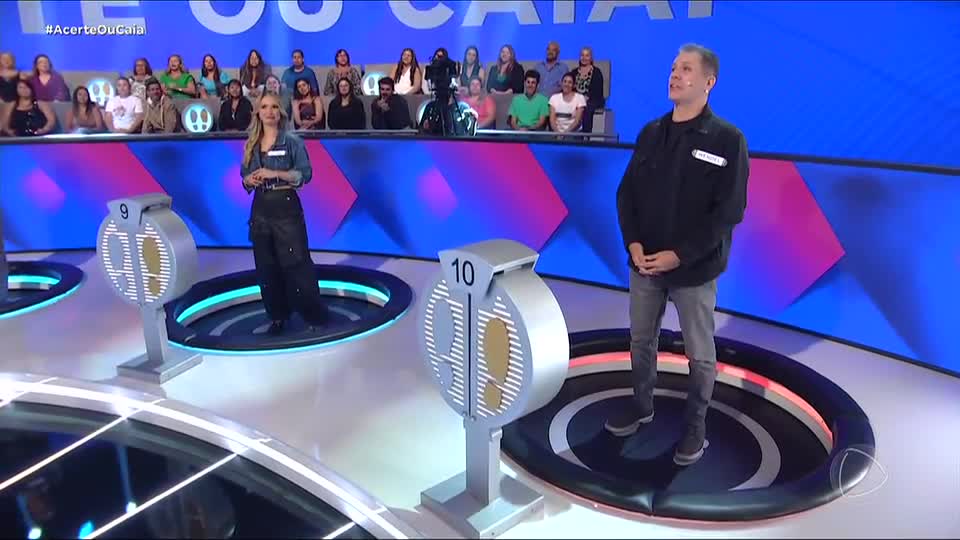 Líder Gregório Duvivier derruba Wendel Bezerra com pergunta sobre o jogo da velha