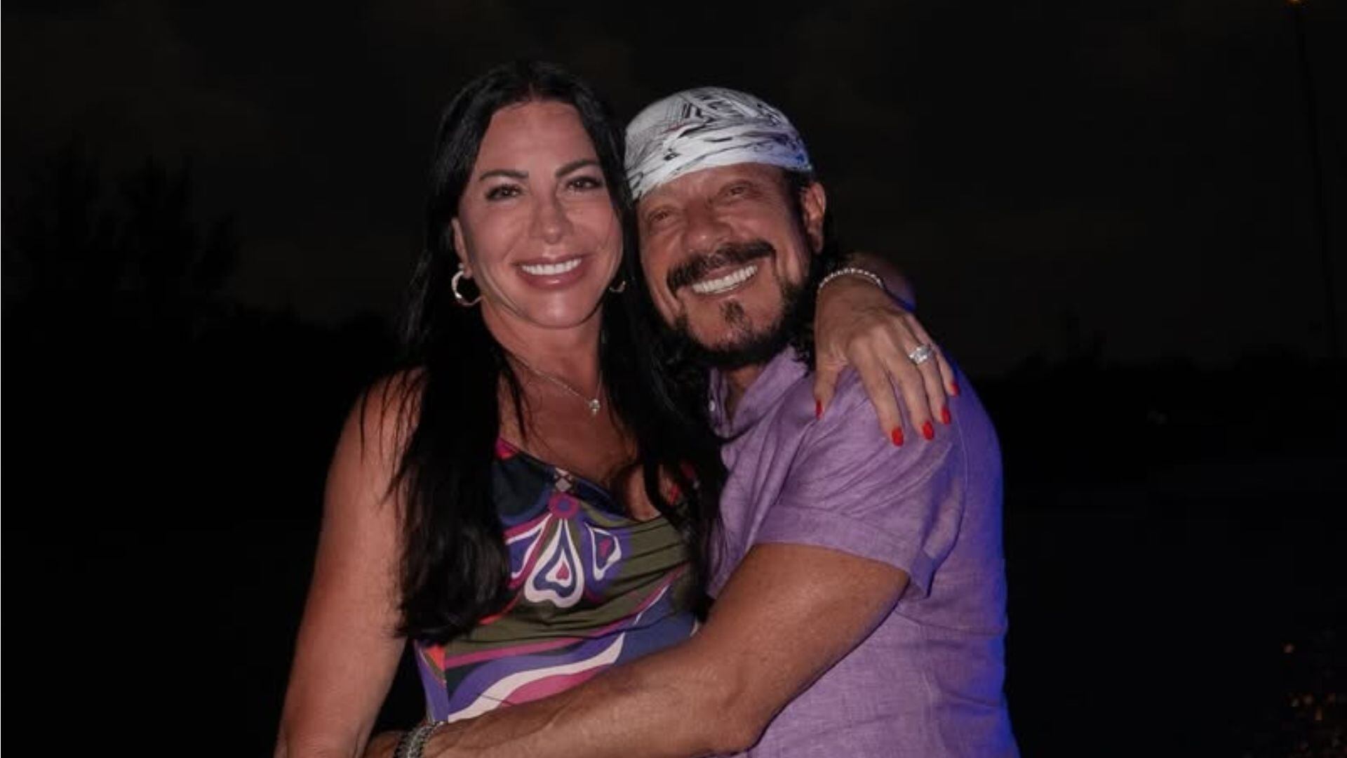 Bell Marques diz que a mulher 'deixou de comer' para ajudar sua carreira na música