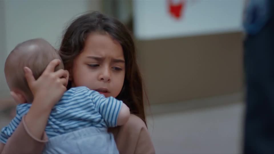 Gesto inocente de Turna pode arruinar fuga com Zeynep | Mãe