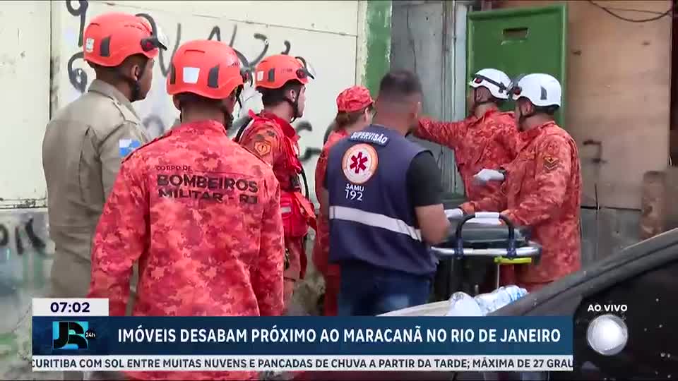 Quatro imóveis desabam na zona norte do Rio; uma mulher morre