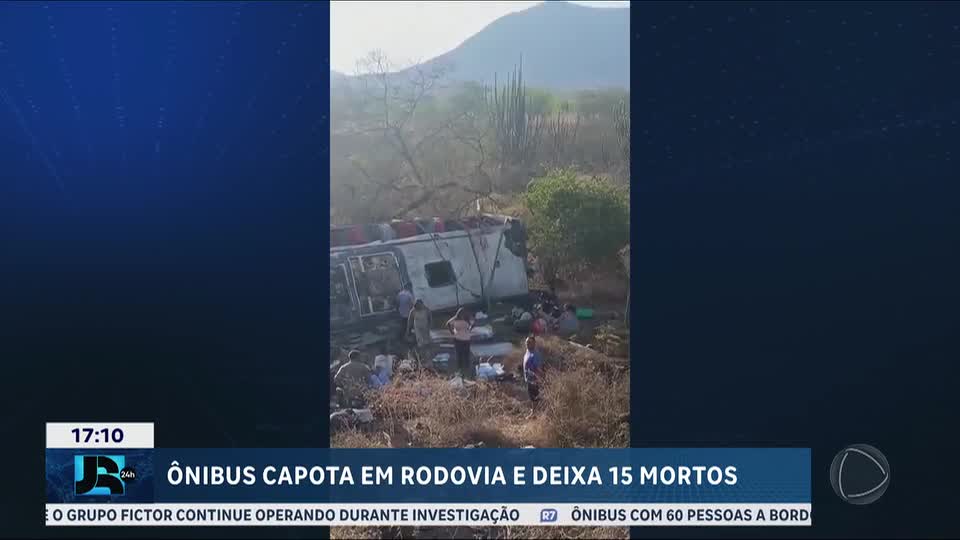 Acidente com ônibus no interior de Alagoas deixa 15 mortos