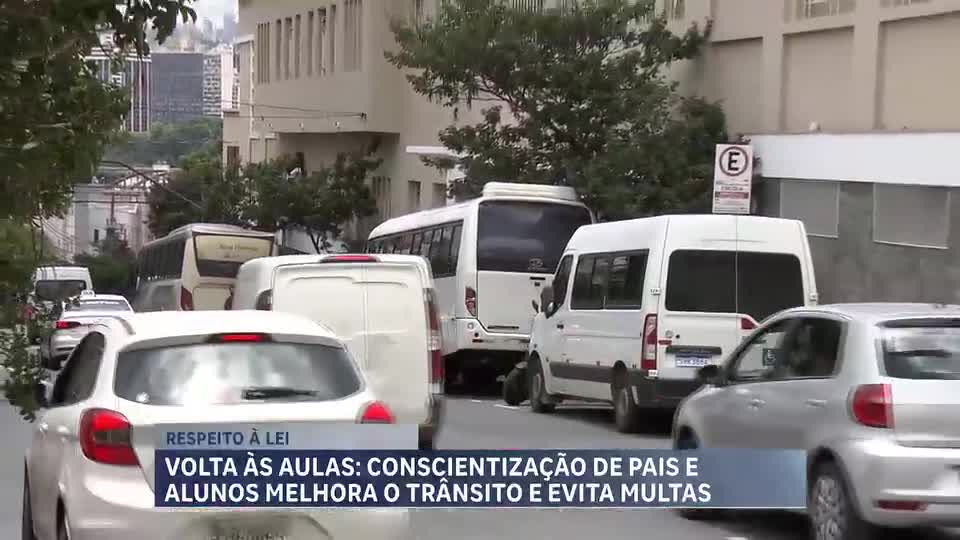 Volta às aulas: conscientização de pais e alunos melhora trânsito e evita multas em BH
