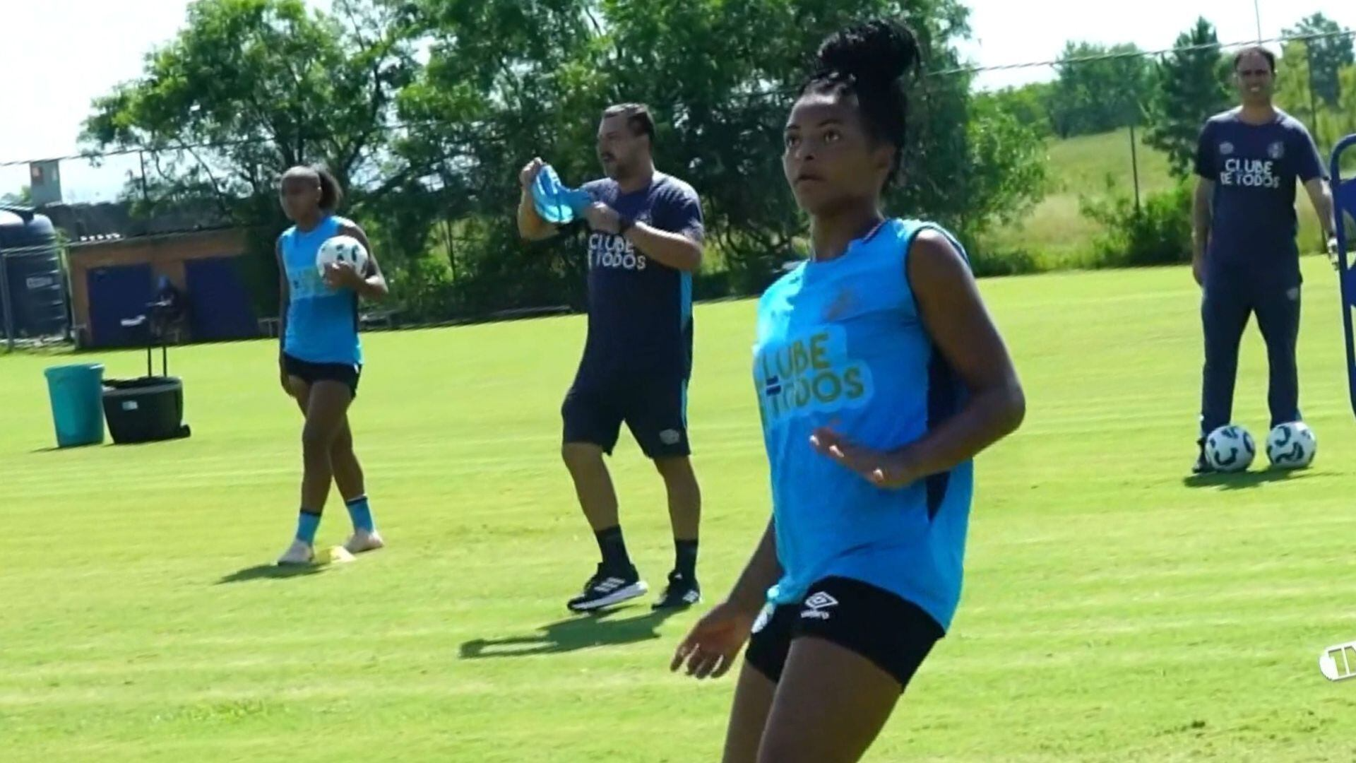 Mercado da bola: Grêmio e Bahia anunciam novas contratações