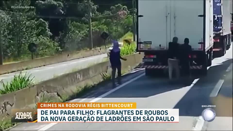 Flagrantes: quadrilhas aproveitam trânsito para roubar cargas de caminhões na Régis Bittencourt